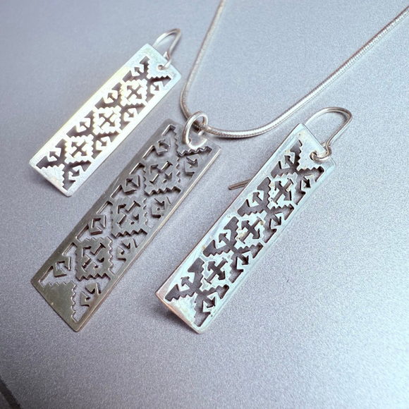 Native American Southwestern Motif Cutout Sterling Silver Earrings Necklace Set - Picture 1 of 7